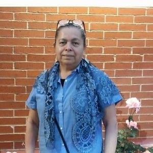 Meet your Posher, Sara